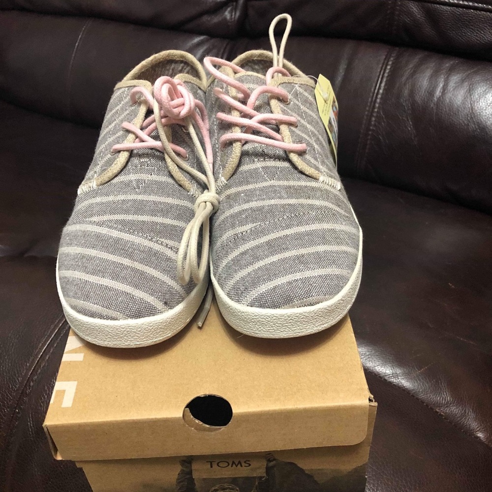 Rand new Tom’s shoes.